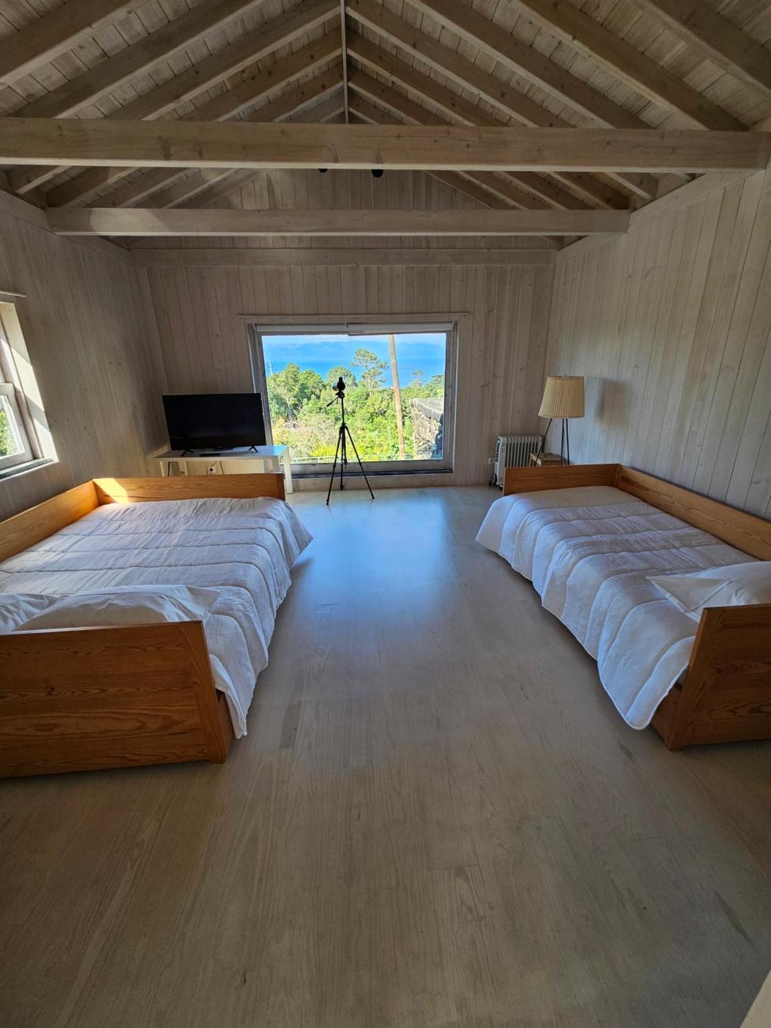 Residencias Requinte São Roque do Pico Exteriör bild